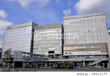 日本の千葉都市景観　ＪＲ千葉駅（西口）などを望む 48412174