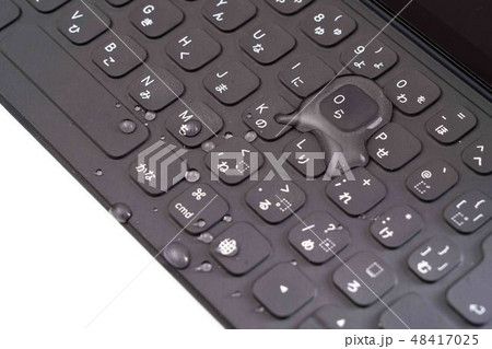 キーボードに液体をこぼしてしまった 48417025