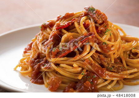 スパゲッティ　蟹と蟹みそのトマトソース 48418008