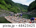 観光いかだ下り準備中 48423425