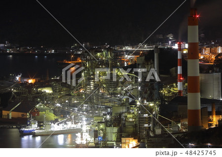 津久見市の工場夜景 津久見市の工場夜景 48425745