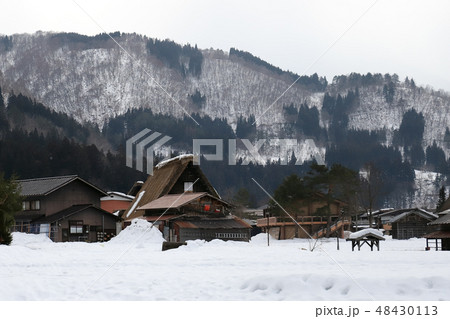 白川郷 風景(岐阜県 大野郡 白川村) 白川郷 風景(岐阜県 大野郡 白川村) 48430113