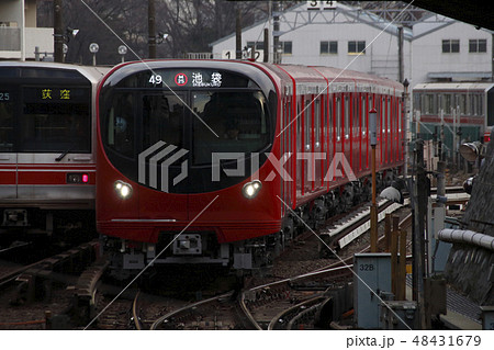 ［M］東京地下鉄丸ノ内線2000系電車 48431679