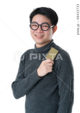 asian man wear glasses hand hold credit card asian man wear glasses hand hold credit card 48433733