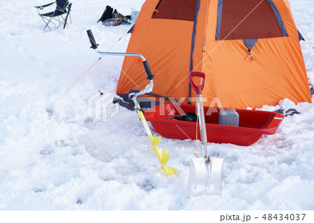 ワカサギ釣り・テント 48434037