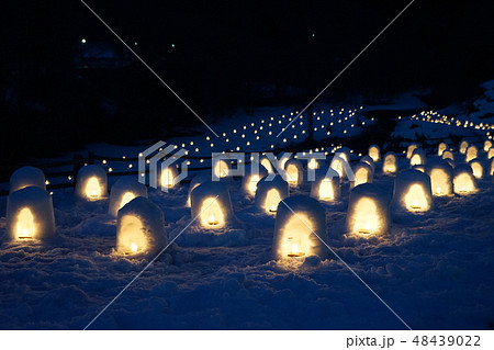 2月 日光237湯西川温泉・沢口河川敷ミニかまくら会場・雪景色ライトアップ 2月 日光237湯西川温泉・沢口河川敷ミニかまくら会場・雪景色ライトアップ 48439022