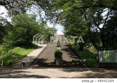 埼玉県入間郡越生町の世界無名戦士の墓 48442164