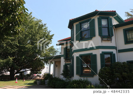 横浜市山手ブラフ１８番館の建物 48442335