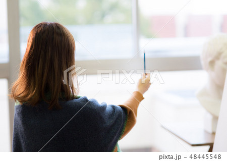 美術アトリエ　石膏デッサン 48445548