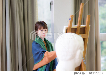 美術アトリエ　石膏デッサン 48445567