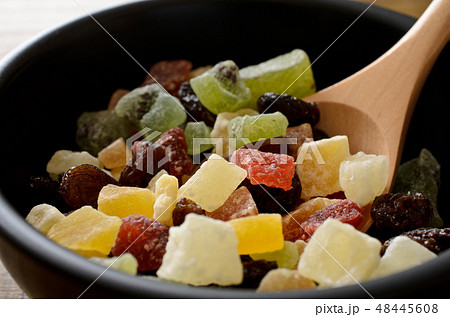 ドライフルーツミックス 48445608