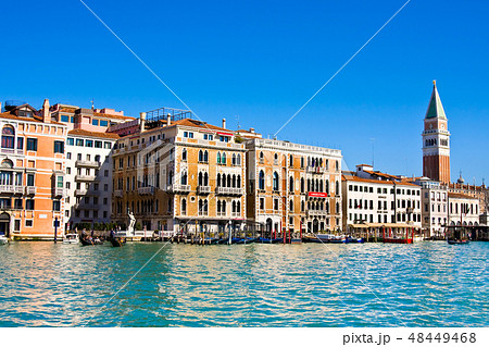 View of Doge's palace and Campanile 48449468