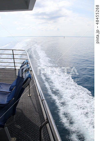 沖縄の高速船の2階有料席 沖縄観光 沖縄の高速船の2階有料席 沖縄観光 48455268