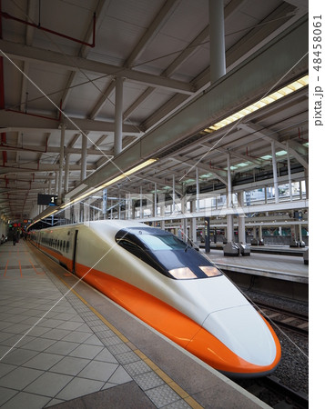 台湾高速鉄道 左営駅 台湾高速鉄道 左営駅 48458061