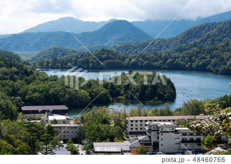 栃木県日光市　湯元温泉　湯ノ湖（9月） 48460766