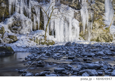 【三十槌　氷柱】 48464947