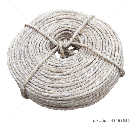 稲藁でつくられた縄（藁縄）【切り抜き】 48468689