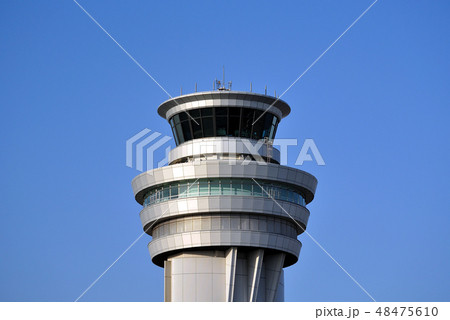 東京国際空港の管制塔 48475610