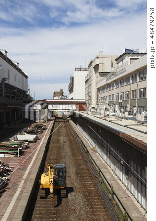 高架化が進む新潟駅（2018年6月） 48479258
