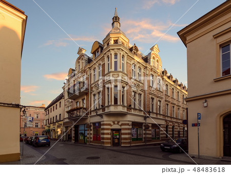 Vintage house on the street in old town of Gliwice Vintage house on the street in old town of Gliwice 48483618