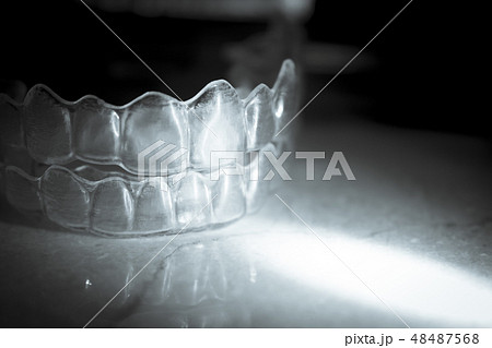 Transparent dental correction orthodontics Transparent dental correction orthodontics 48487568