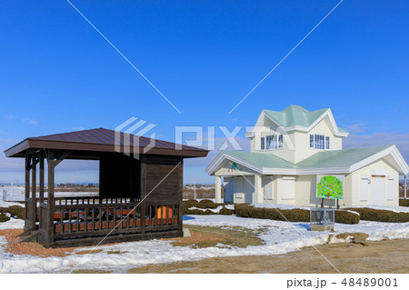 北海道豊頃町_はるにれ休憩所 48489001