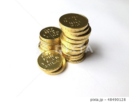 ぴかぴか輝くメダルチョコレート 48490128