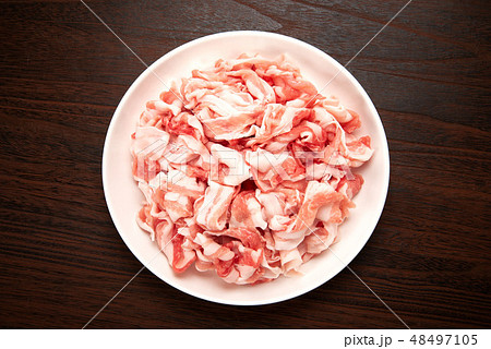 豚バラしゃぶしゃぶ用肉 48497105