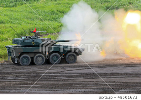 16式 機動戦闘車 射撃 16式 機動戦闘車 射撃 48501673
