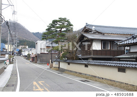 岩室温泉にて 岩室温泉にて 48501688