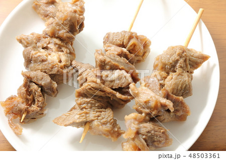 牛すじ肉煮込み串。 牛すじ肉煮込み串。 48503361