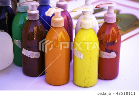 Paint cans of colors Paint cans of colors 48518111