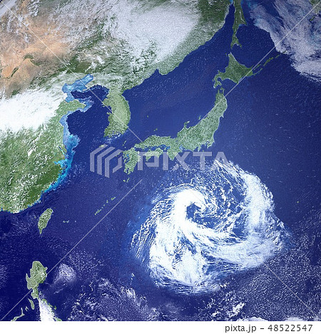 地球　日本と巨大台風 48522547