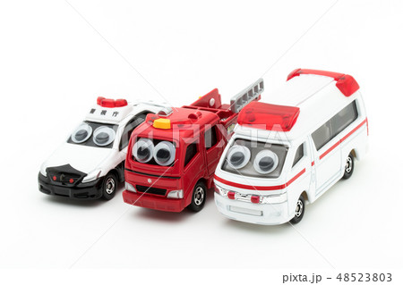 目玉シール付きパトカーと救急車と消防車 Wiggly Eyed Emergency Carsの写真素材