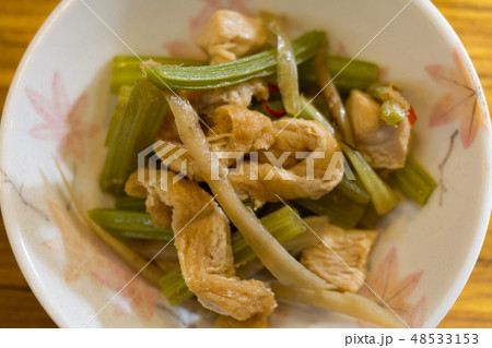 若ごぼう煮　ごぼう 48533153