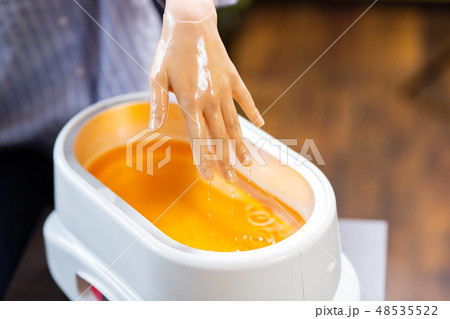 パラフィンパック_ハンドケアイメージ パラフィンパック_ハンドケアイメージ 48535522