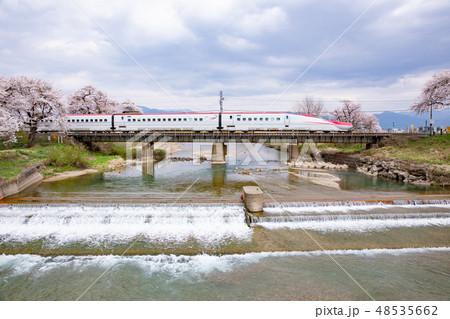 春の秋田新幹線 48535662
