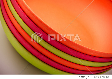 abstract 48547038