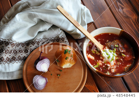 Borshch with linen towel 48548445