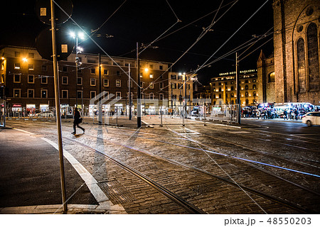 夜のフィレンツェ サンタ・マリア・ノベッラ駅前 夜のフィレンツェ サンタ・マリア・ノベッラ駅前 48550203