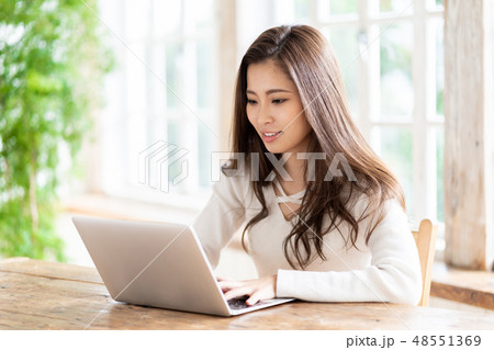 女性 ライフスタイルイメージ 女性 ライフスタイルイメージ 48551369