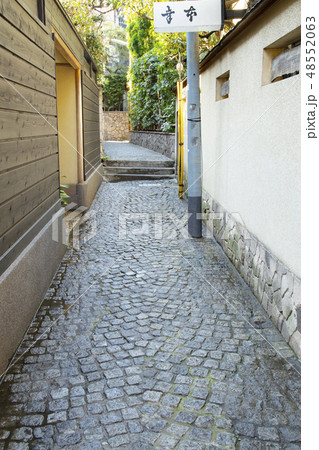 神楽坂の路地裏 兵庫横丁 の写真素材