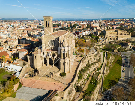 Above view Collegiate Basilica of Santa Maria in Manresa, Spain Above view Collegiate Basilica of Santa Maria in Manresa, Spain 48554253