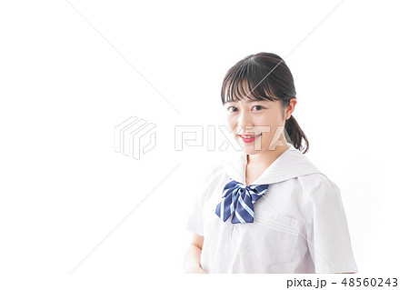 笑顔の若い学生 48560243