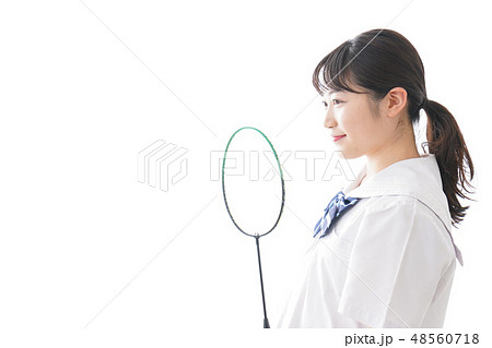 部活をする学生 部活をする学生 48560718