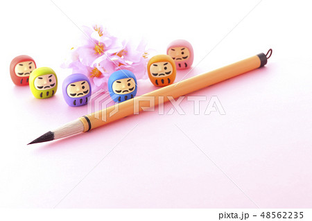 ダルマと筆と桜 ダルマと筆と桜 48562235