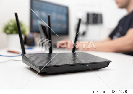 Modern dual band wireless router 48570206