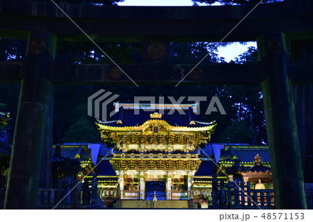 東照宮陽明門、ライトアップ 48571153