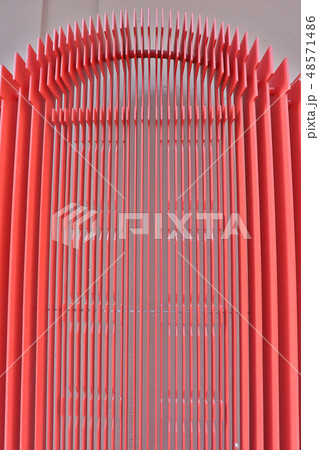 a  red  gate at Feb 2019 hk 48571486