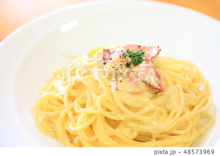 おいしいカルボナーラ おいしいカルボナーラ 48573969
